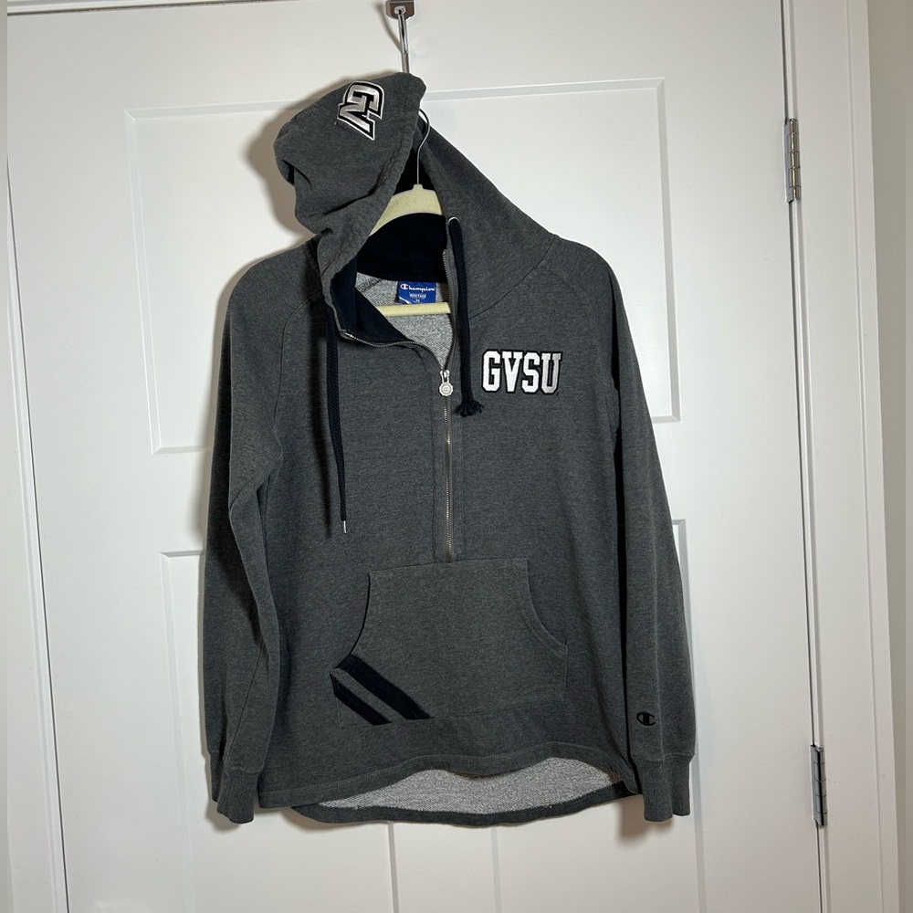 Women’s medium/large Champion GVSU hoodie quarter zip pullover sweatshirt